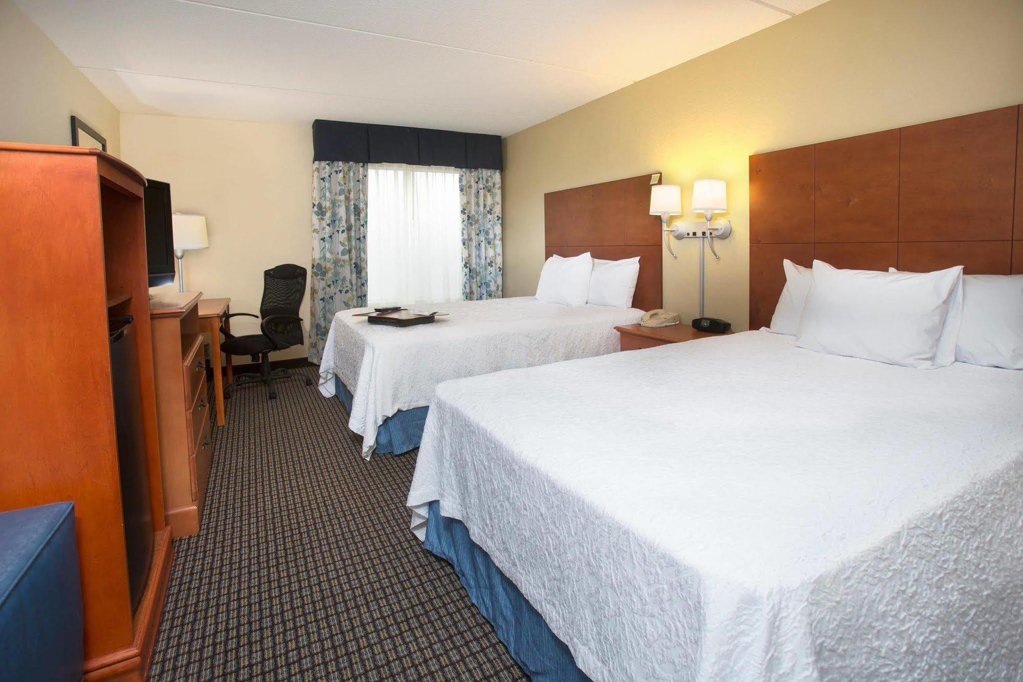 Hampton Inn Morehead City Buitenkant foto